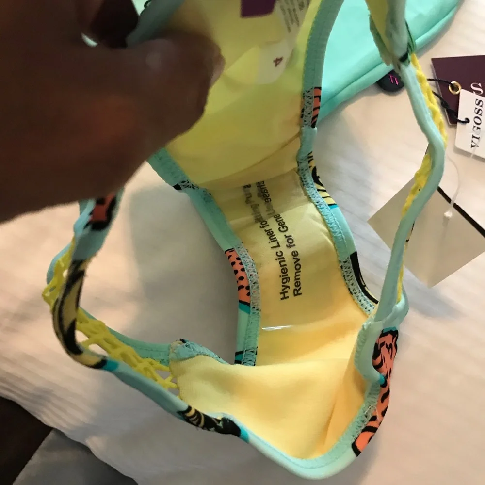 Vigoss Child’s swim suit‎